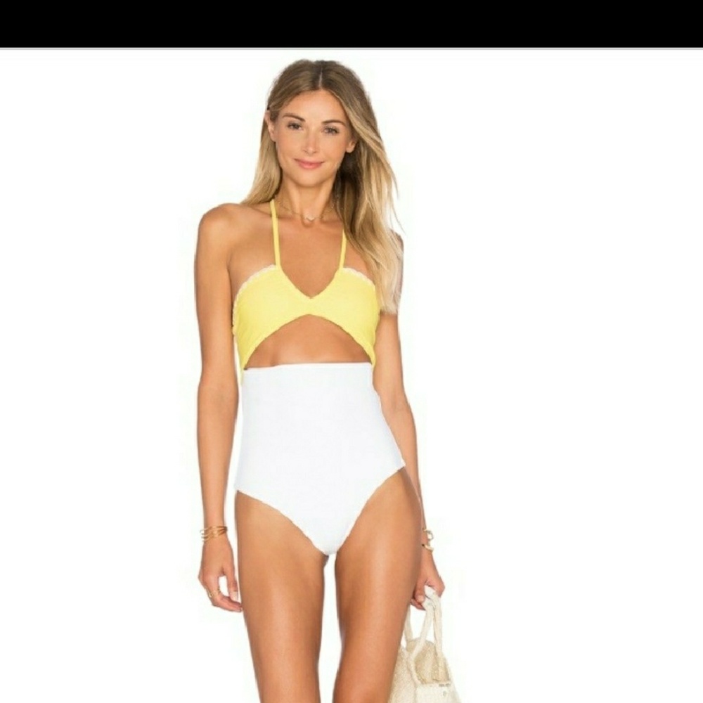 Elle jay swimsuit NWT